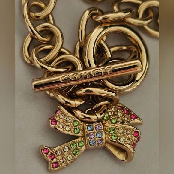 Coach Gold Tone Bow Chain Bracelet  crystal rhinestones charms Bracelet - Picture 3 of 5